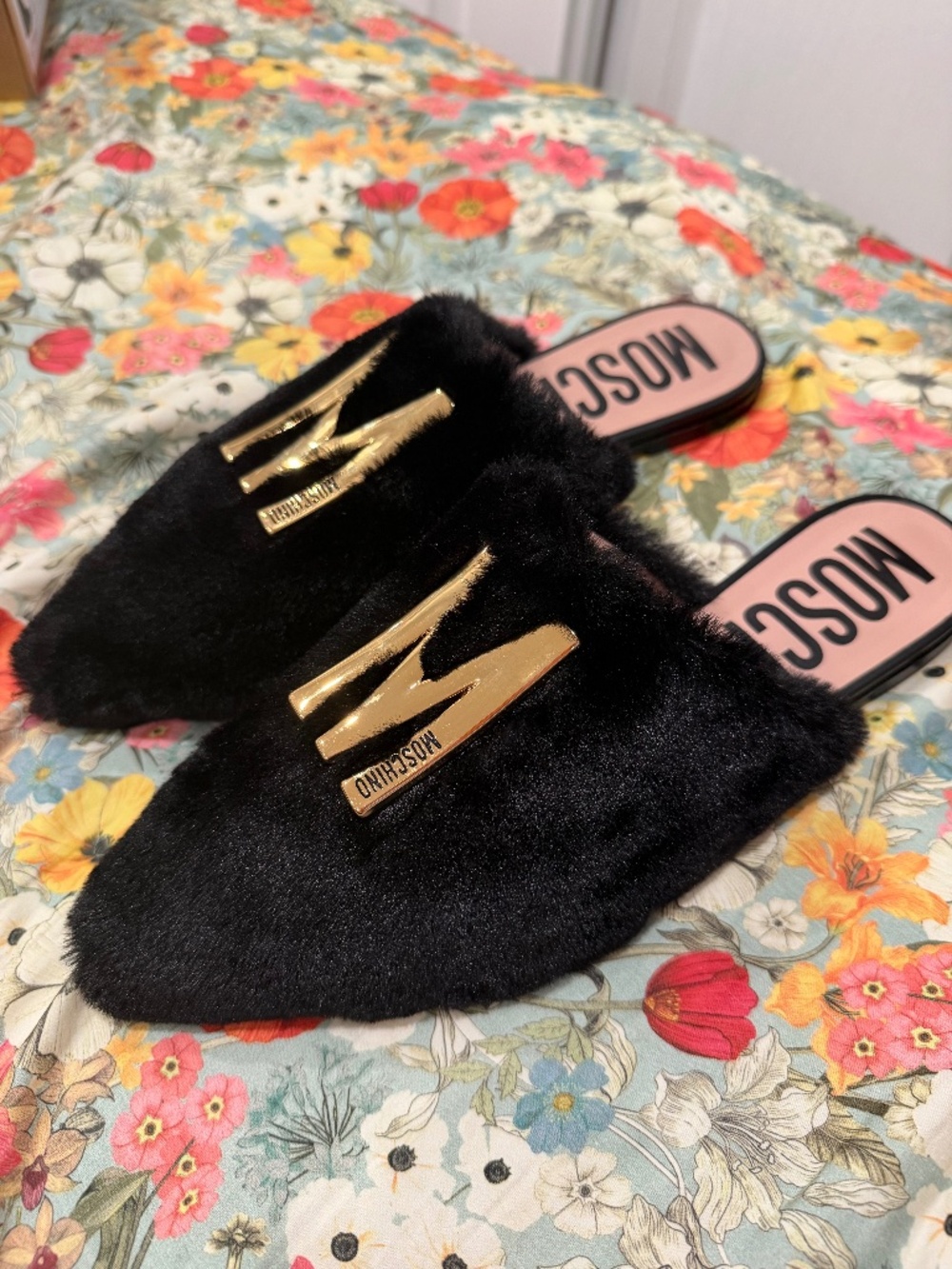 Moschino Milano Fur Mules Black Gold Logo Slides Size 39 Never Worn